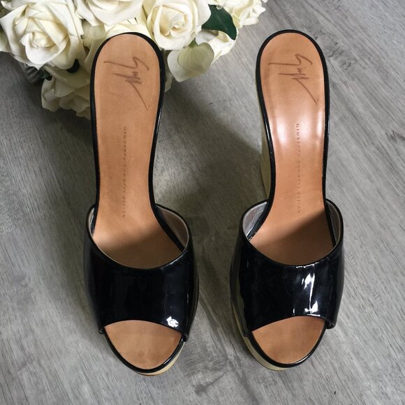 Giuseppe Zanotti Black / White Platform Wedges - Picture 2 of 8